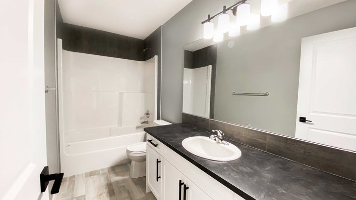 Bathroom white cabinets nelson homes modular homes ready to move homes.jpg