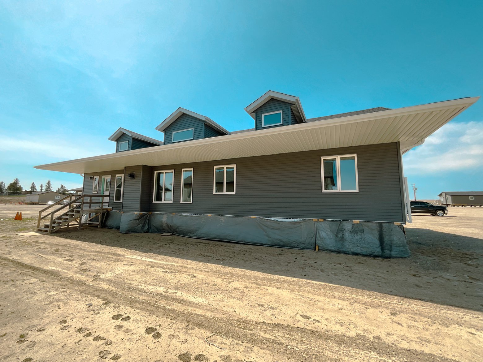 Meadowbrook HR1282 Quick Possession Nelson Homes High River