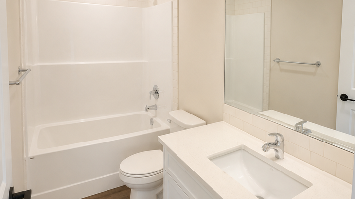 HR1434 Weston Bathroom