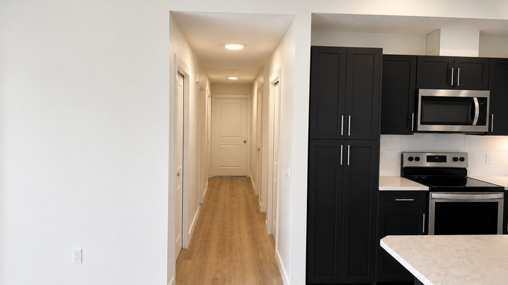 Hallway HR1394