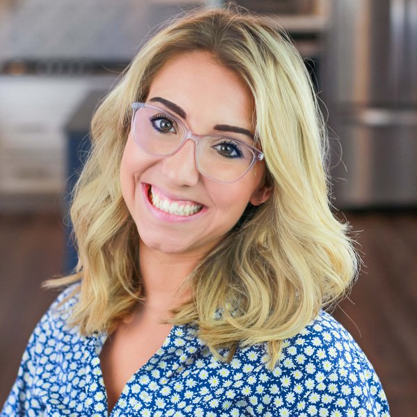 madeline ludlage nelson homes marketing coordinator digital stategist.jpg