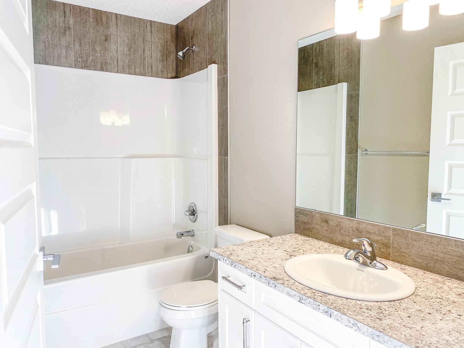 modular ready to move homes manufactured homes bathroom.jpg